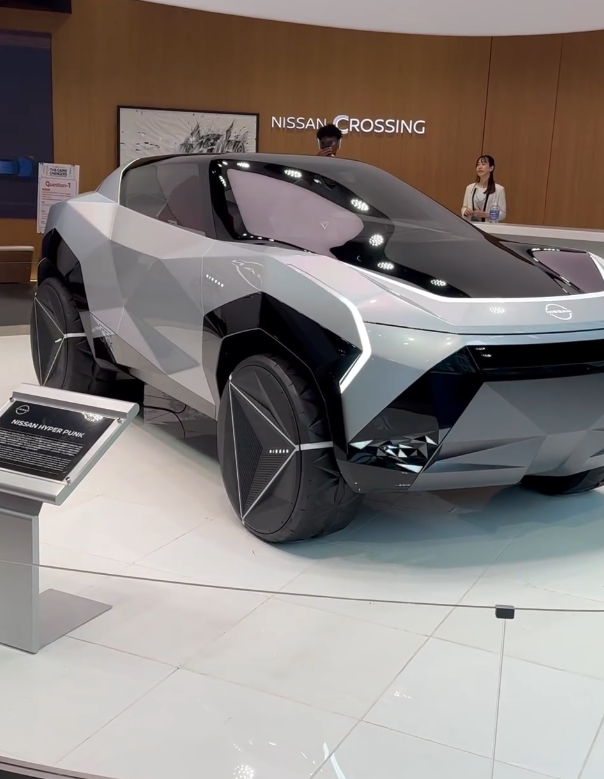 도쿄 긴자 여행 닛산 크로싱 01