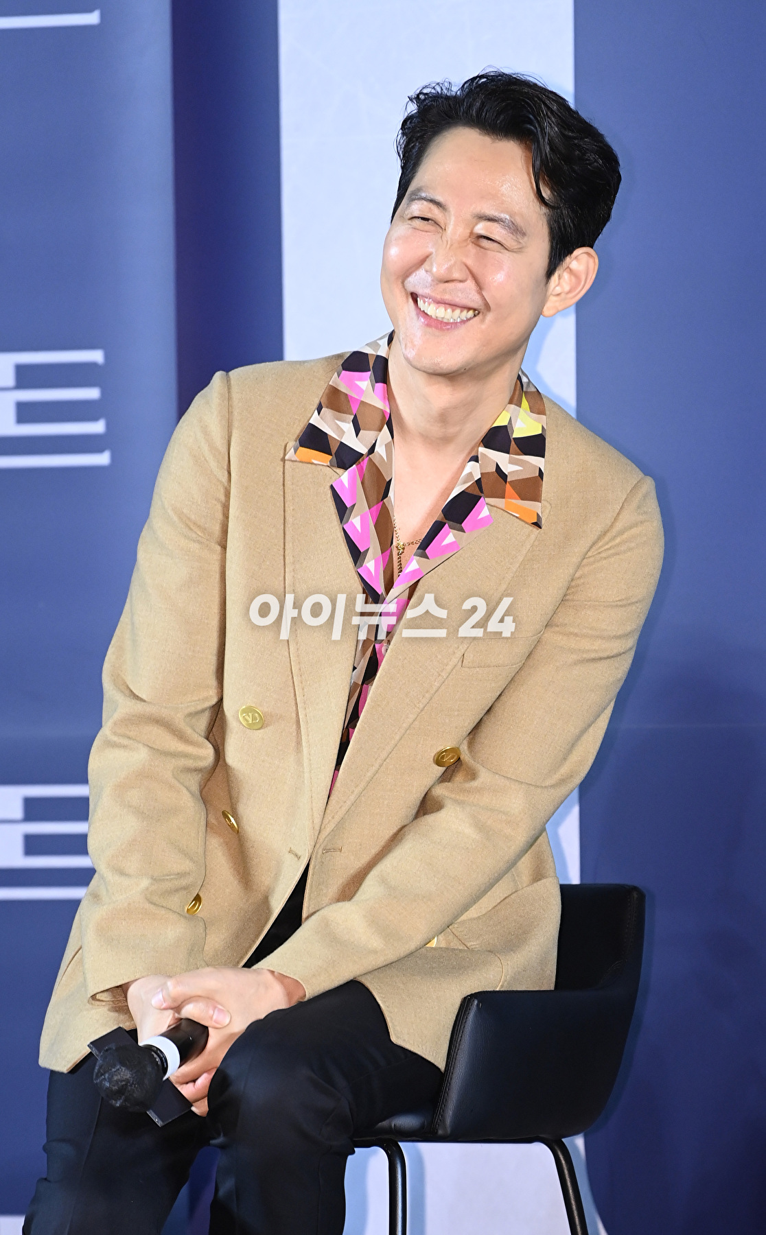 배우 정우성이 5일 오전 서울 성동구 성수 메가박스에서 열린 영화 &#39;헌트&#39;(감독 이정재) 제작보고회에 참석해 포토타임을 갖고 있다. [사진=정소희 기자]