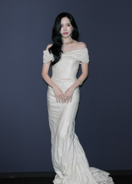 미나(MINA)(트와이스) STONE COLD