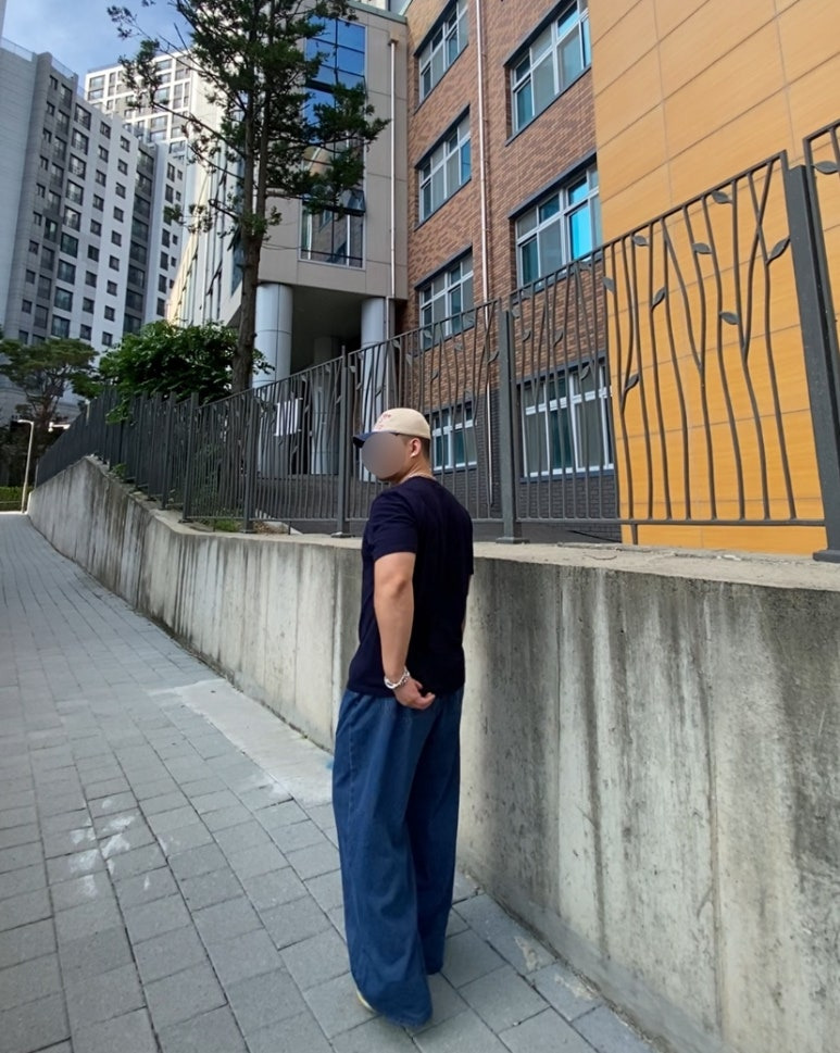 데일리룩('26. 7. 25.)곤니치와봉쥬르 빈티지 투톤 볼캡, 디그랜드마틴 인디언 티셔츠, 그리너리 크리드 와이드 데님팬츠, 케이엔드 나바호 터키석 팔찌, 나이키 코르테즈 래빗