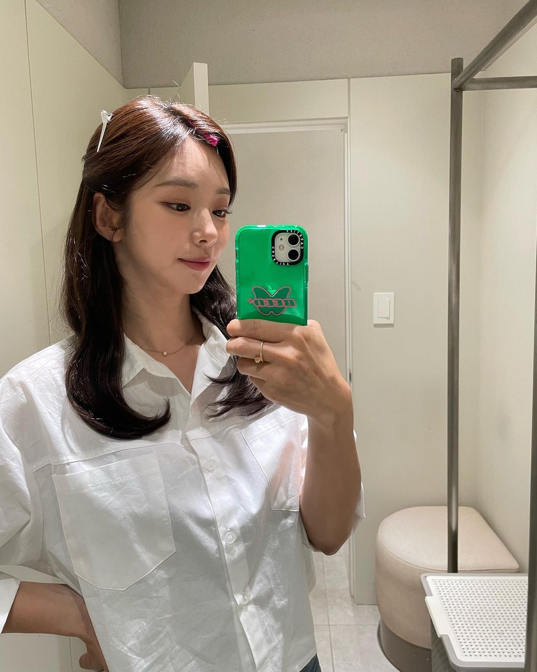 이주빈 생존신고 인증샷