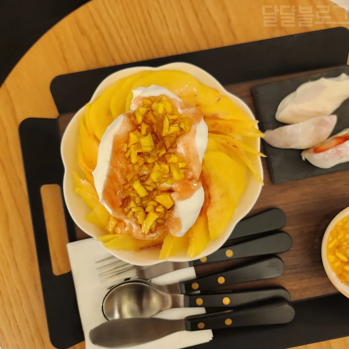 서울숲-포레스트카페-복숭아빙수