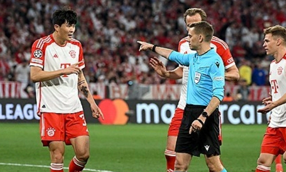 바이에른 뮌헨 김민재 방출설 이유 배경