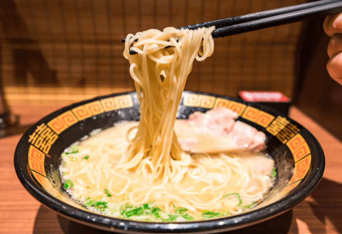 뽀얀 국물 이치란 라멘