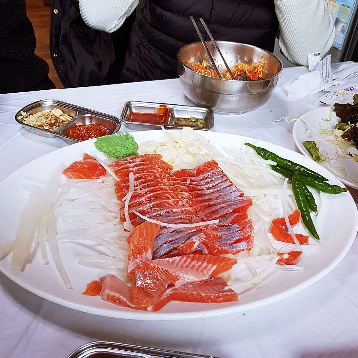 6시내고향 경북 봉화 송어회 송어구이 송어알구이 요리 맛집 오늘 방송 추천