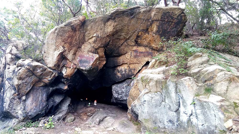관악산·삼성산 '무속신앙 무당골'