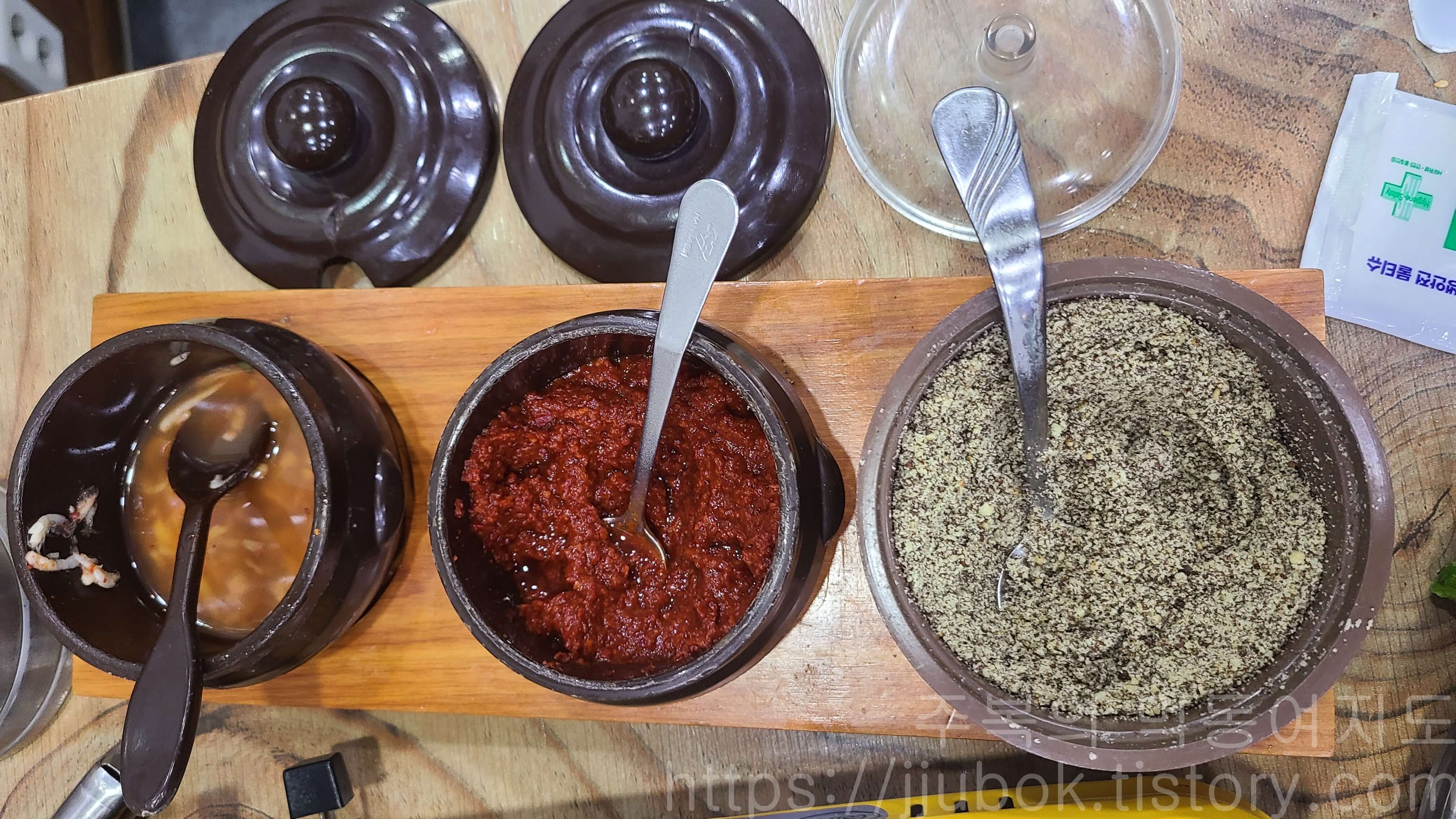 고향옥-얼큰순대국-양념장