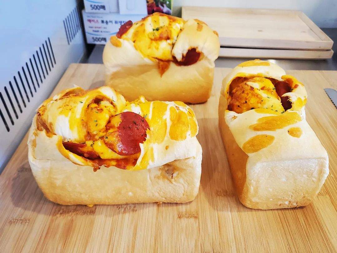 김포에서 맛보는 페퍼로니 피자 수제 식빵, 마들렌, 쿠키 디저트 베이커리 카페 맛집 추천 생방송투데이 리얼맛집 오늘방송 떴다 동네방네