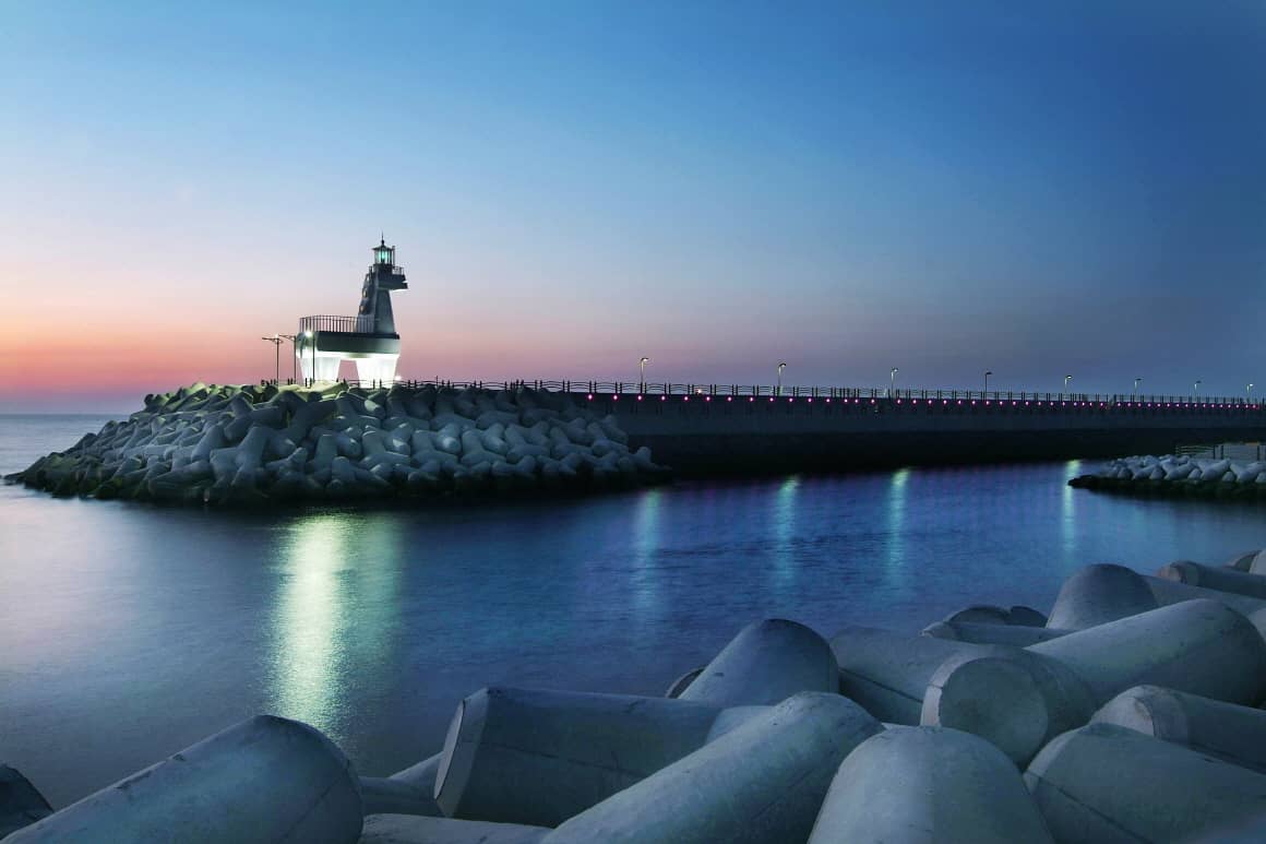 제주 이호테우해변 말등대 포토존, 노을 명소와 가족 산책 코스