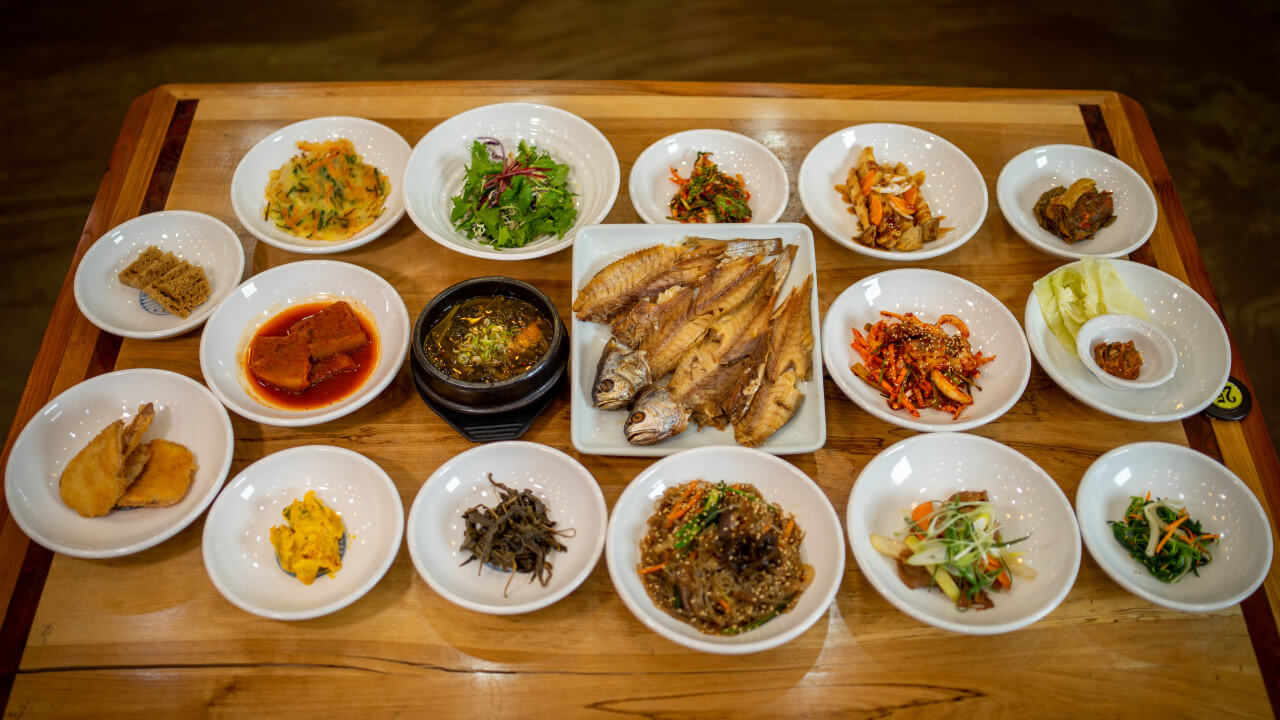 토밥즈 토요일은 밥이 좋아 보리굴비 정식 천안 맛집