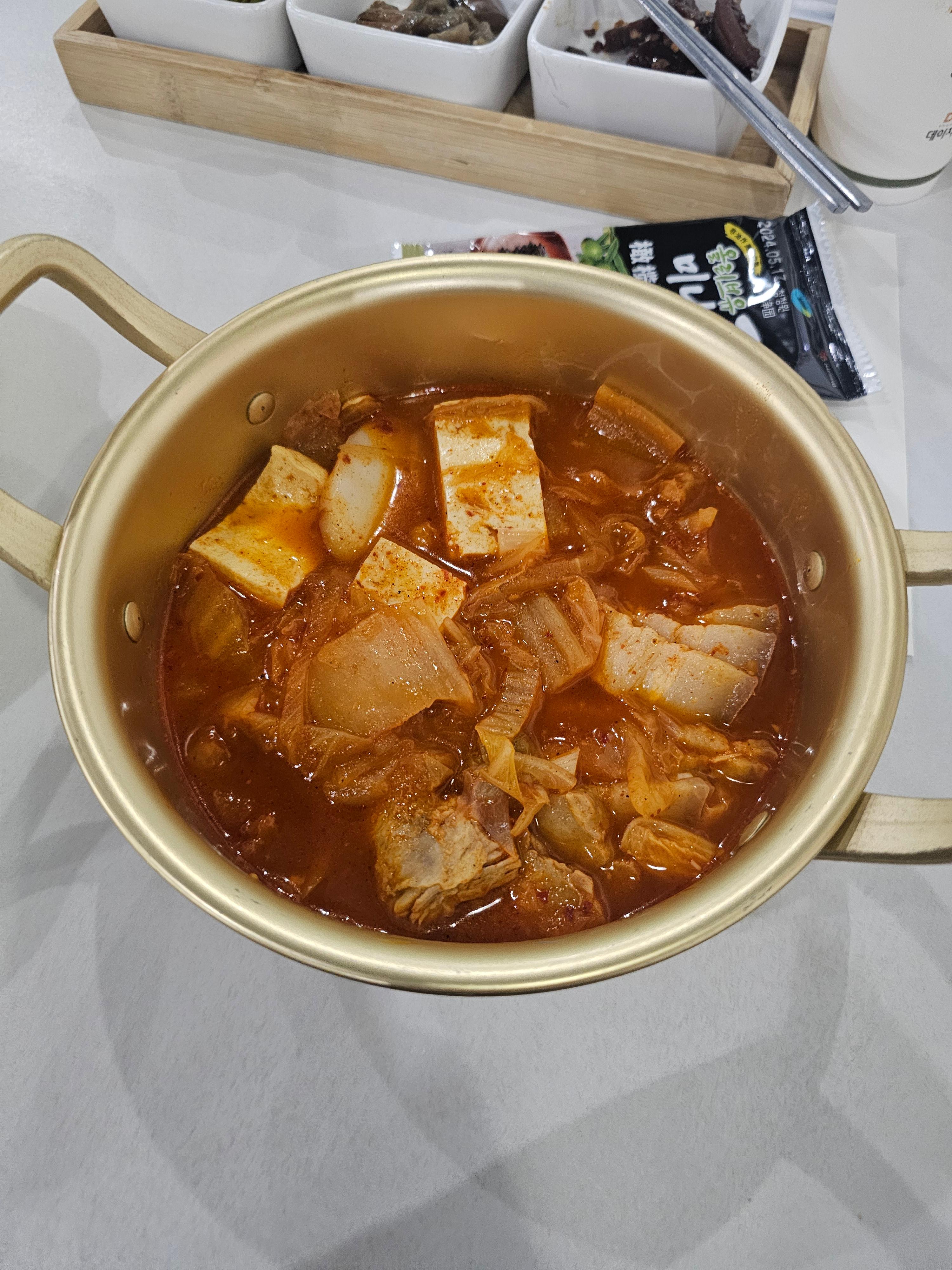 김치찌개와 비빔밥 후기