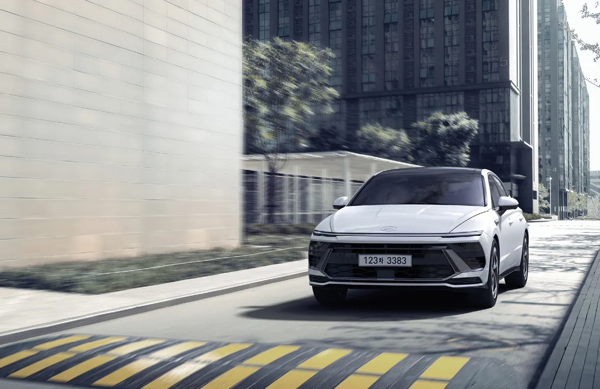 현대 쏘나타 하이브리드 이미지