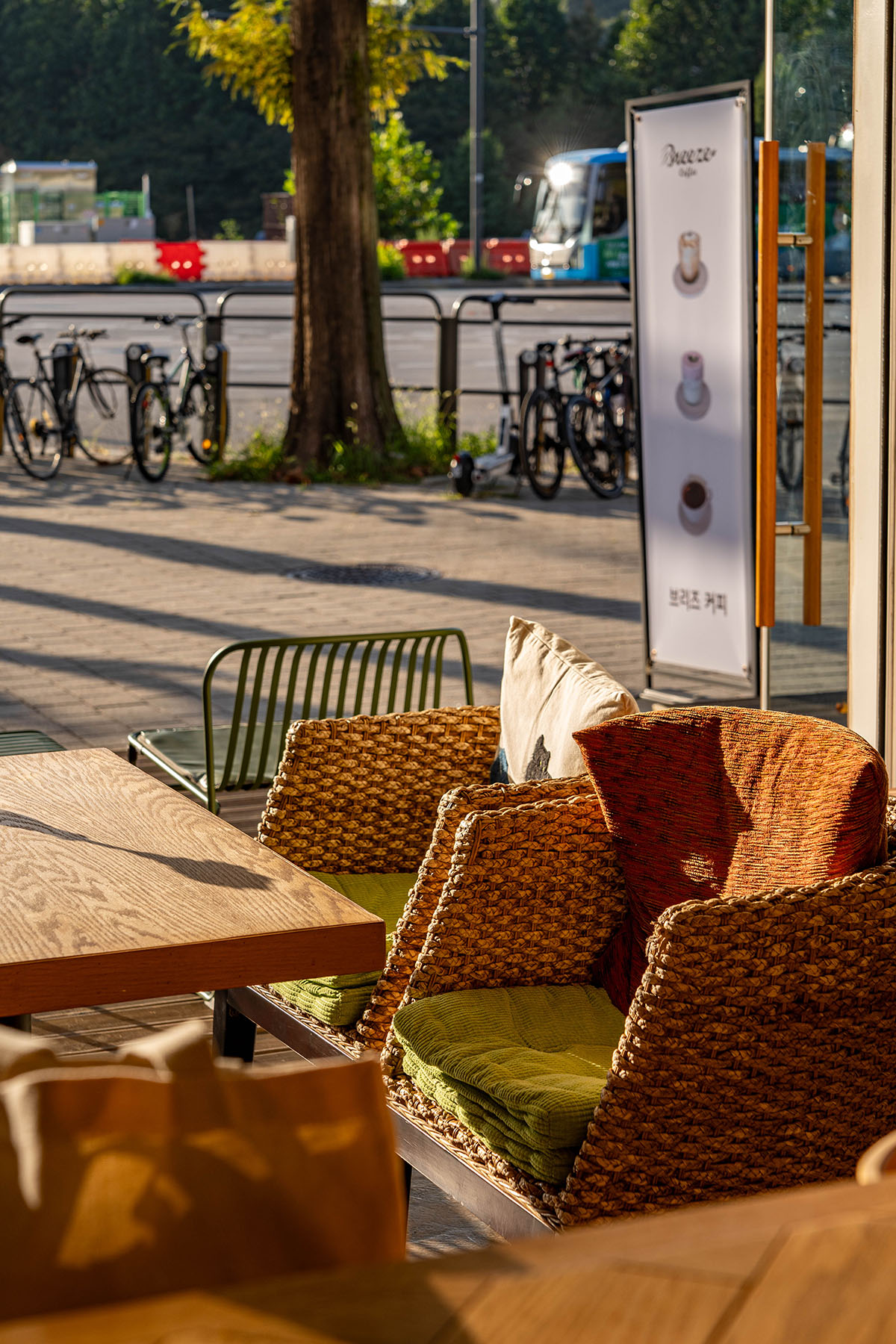 양재 브리즈커피