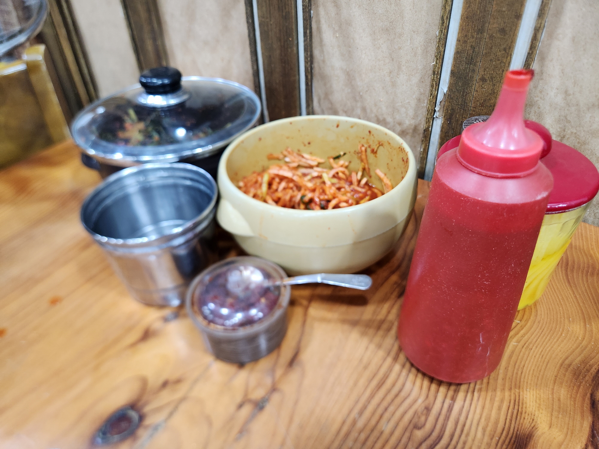 서운칼국수 - 기본찬