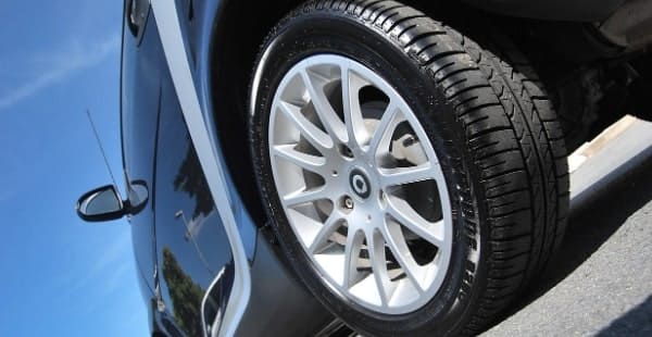 여름 타이어 관리와 공기압 세팅 가이드 포스팅 관련 이미지