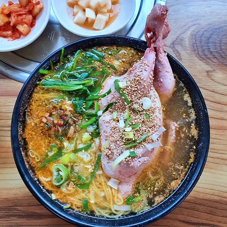 투데이 맛있는 메뉴 여름 보양식 3대 80년 노포 닭 한 마리 국수 & 닭한마리 국밥 맛있는 식당 추천 부산 초읍 맛집