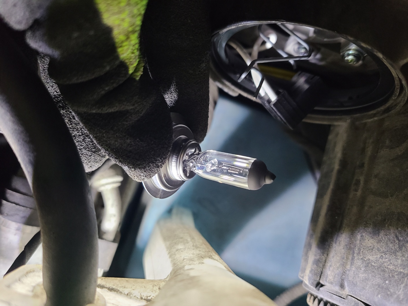 YF 소나타 전조등 교체 셀프 정비