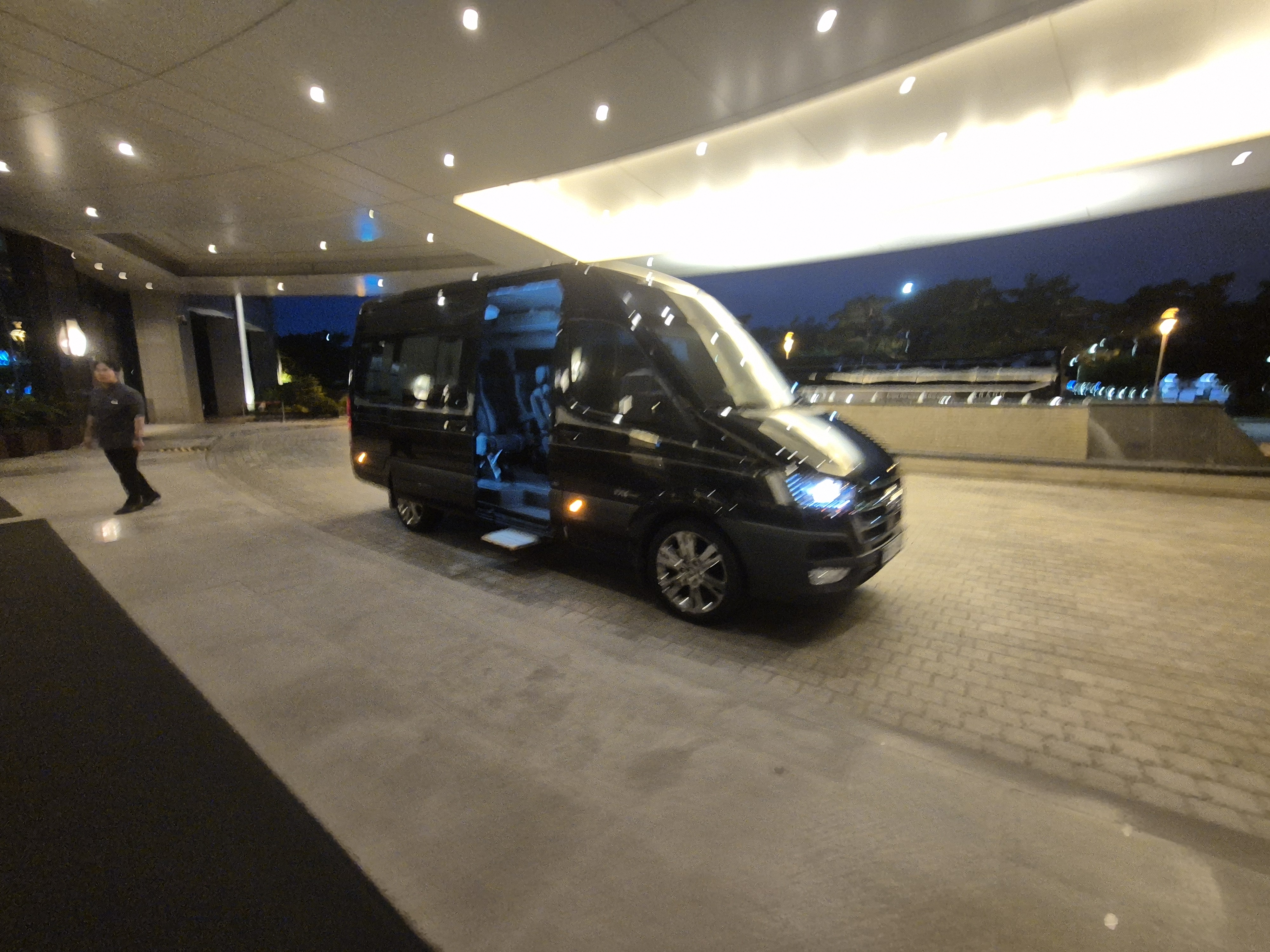 Airport pickup service at Incheon International Airport