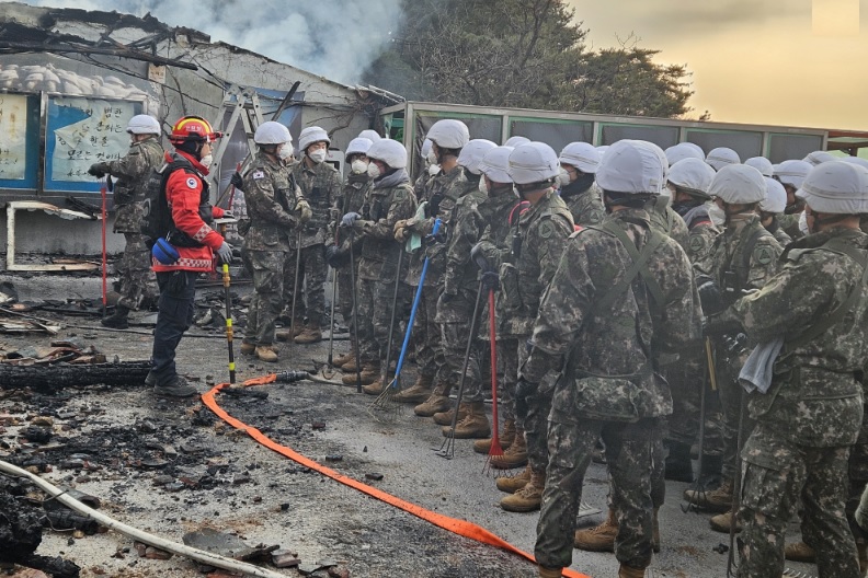노원구 상계동 수락산 산불 발생