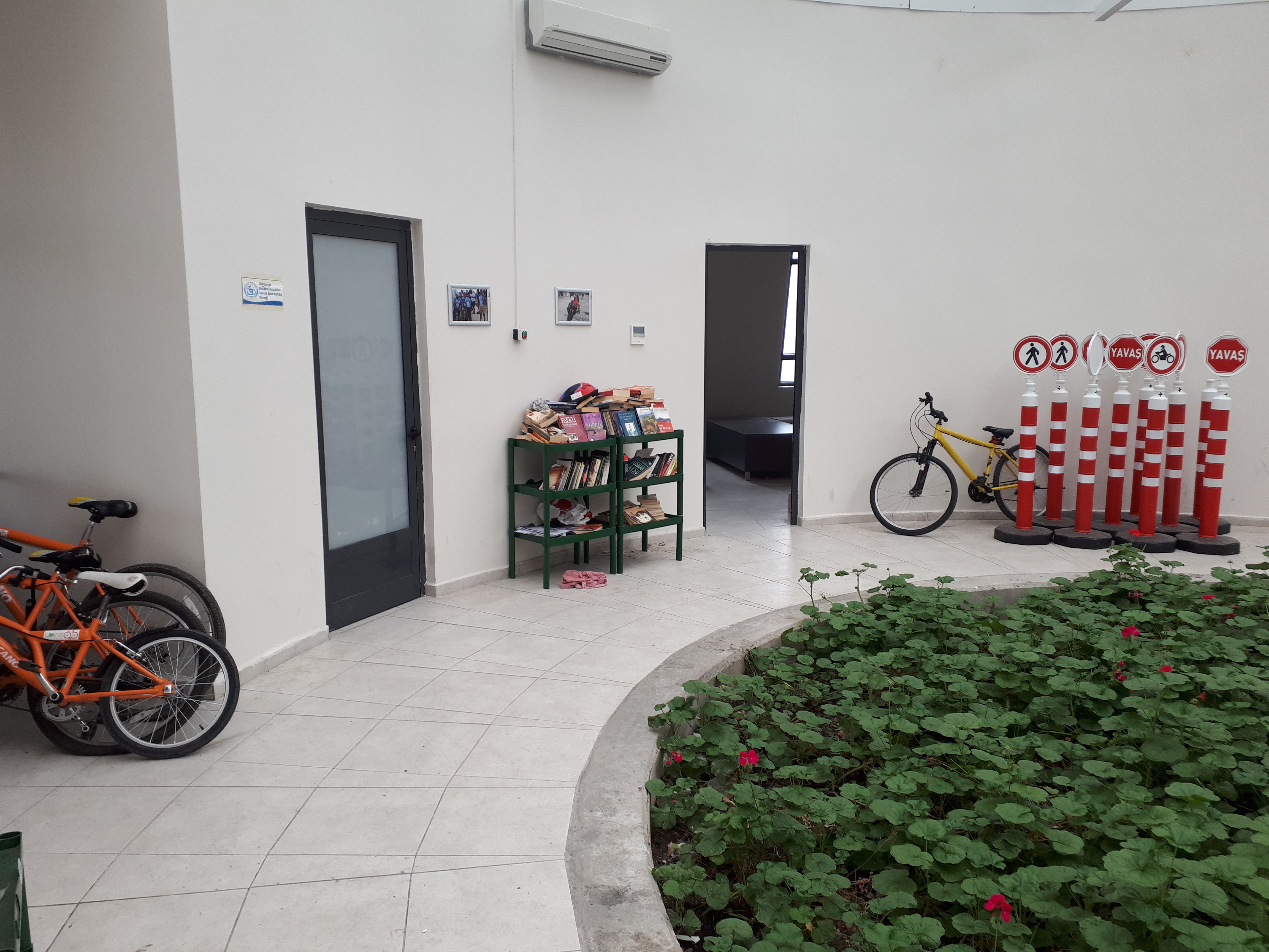 튀르키예 휘네부르가즈 자전거 학교 내부