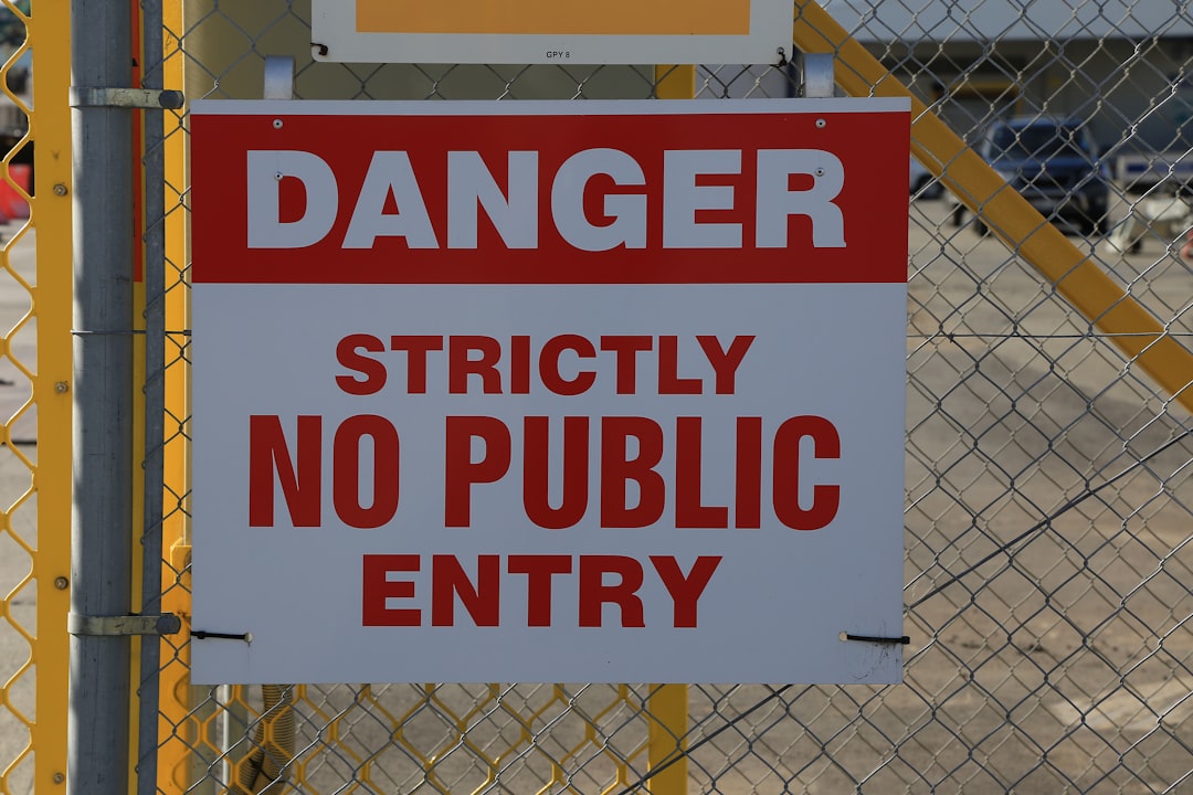 '적재대'에서 가장 중요한 명사는 capacity입니다.