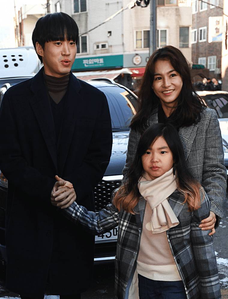 가수-타블로-아내-배우-강혜정-딸-하루