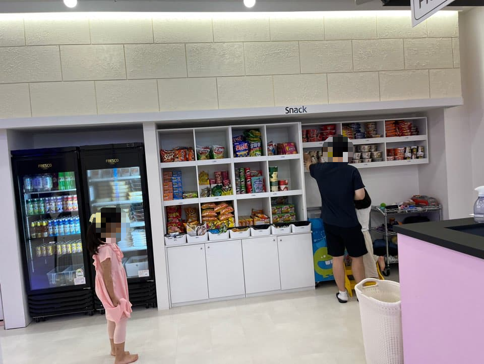 월드킹 속초점 매점