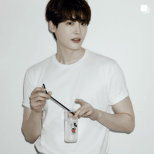 아이유 이종석 이도현 임지현 결별없이 열애