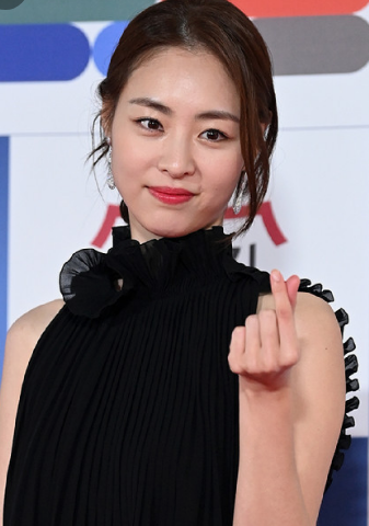 미모는 엄청난데 연기력은 물음표인 여자연예인들