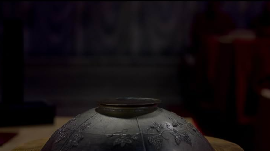 영화 ‘콘클라베’ 감상평 – 교황 선출의 비밀과 권력 다툼을 그린 걸작