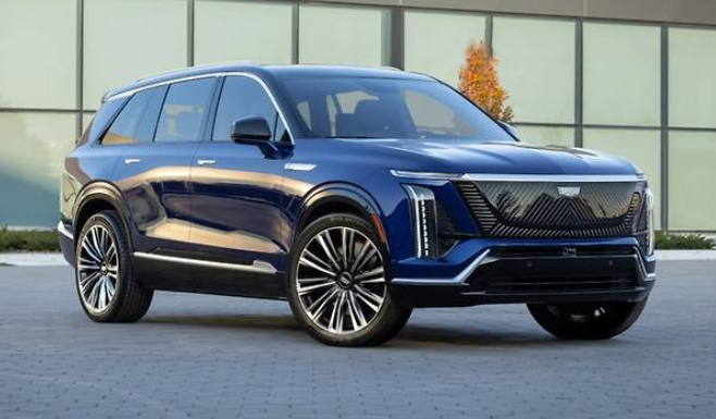 2025년 캐딜락 비스티크 사진