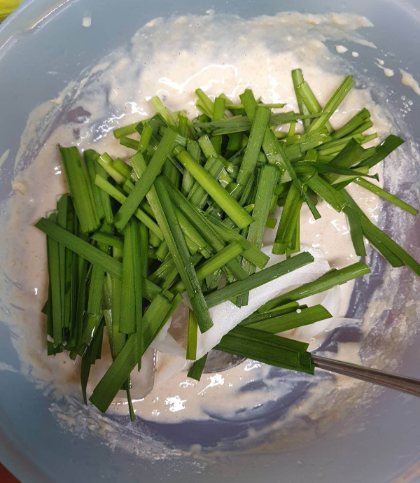 부추전 반죽 사진