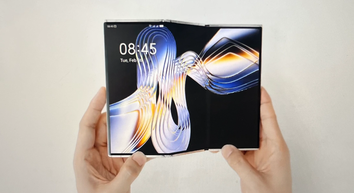 삼성-트리폴드폰-공개-모습