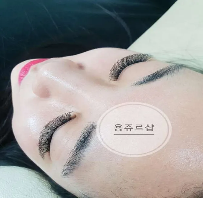 용쥬르샵