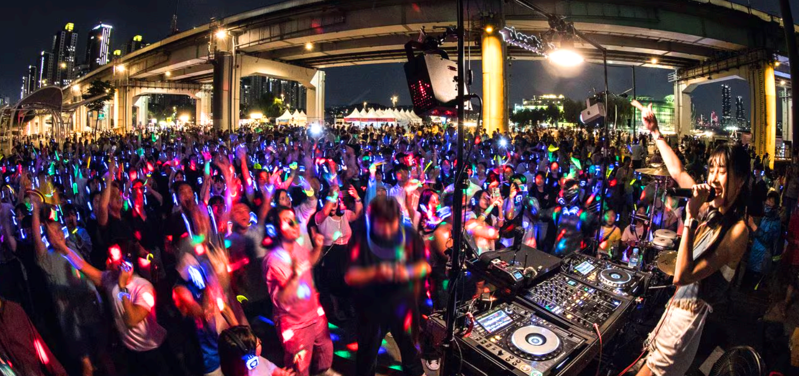 한강 무소음 DJ파티