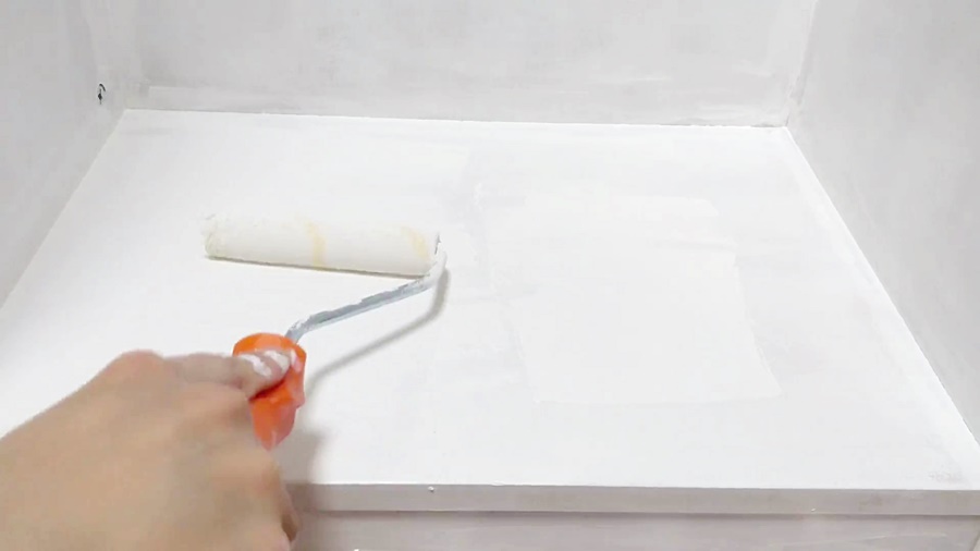 롤러칠하는 안쪽모습