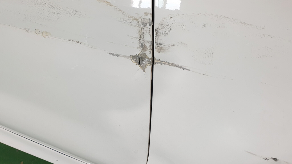 앞휀다, 앞문 자동차 판금도색 - 앞휀다, 앞문