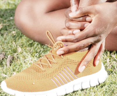 복숭아뼈 주위가 부어요, 단순한 부음일까? 물혹일까?