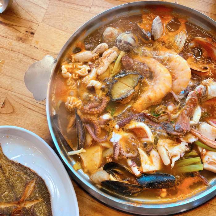 생방송 오늘저녁 부평 종합시장 해물탕거리 바닷가재 해물탕 맛집