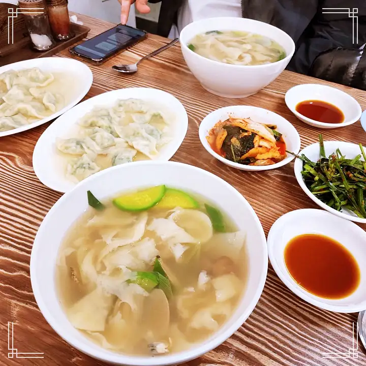생활의달인 물만두 달인 칼국수 맛있는 3대째 식당 은둔식달 노포 인천 동인천 신포동 맛집 정보