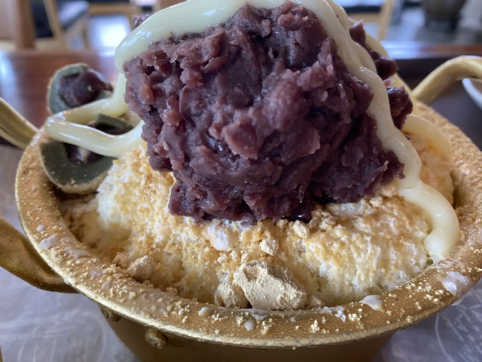 수덕사-카페-추천-그릭요거트-팥빙수