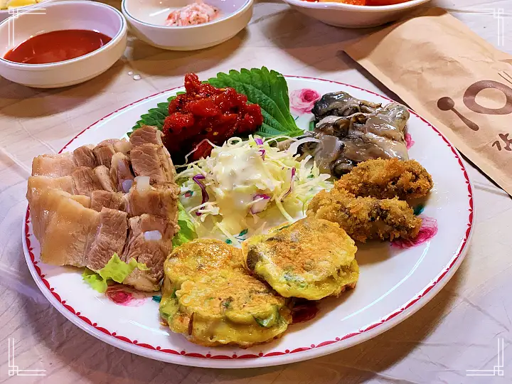 속초 가게 굴보쌈 생굴회무침 굴국밥 굴전 굴튀김 뭉쳐야 즐겁다 아빠들의 슬램덩크 맛집 추천