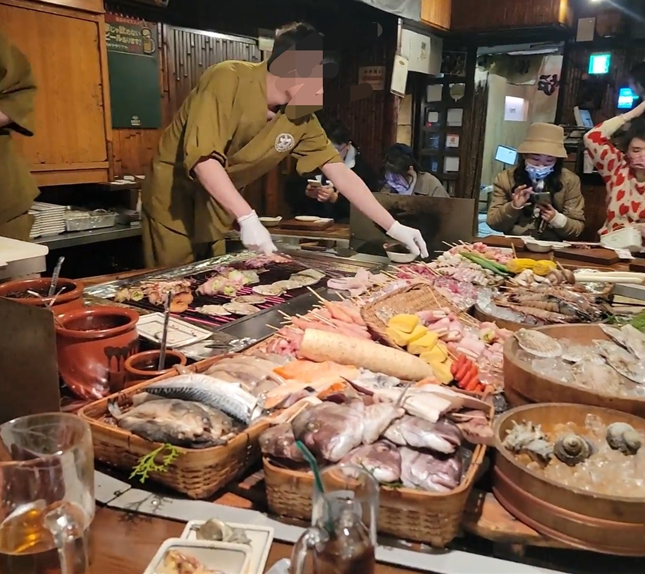 로바타야키 이자카야 풍경