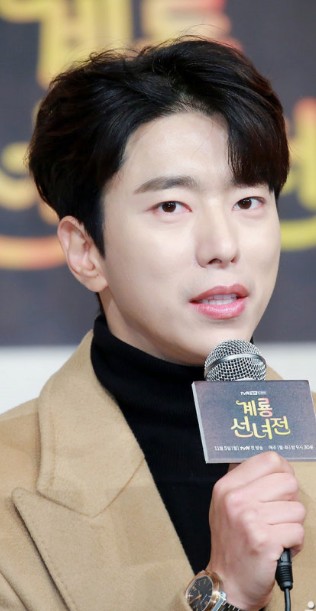윤현민 프로필