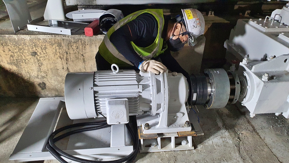 3호선 분기기 주요부품(기어모터) 국산화 교체