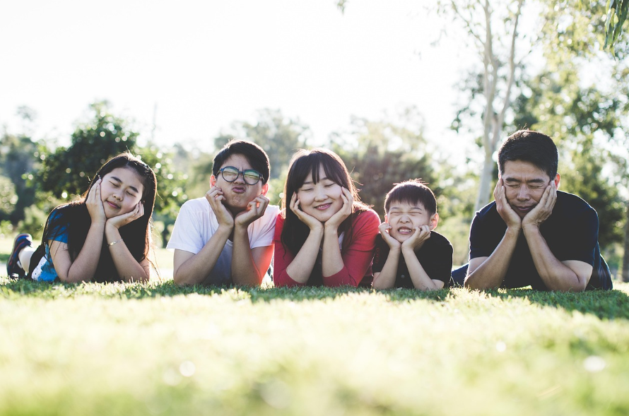 맞벌이 부부를 위한 근로 장려금, 자녀 장려금 관련 사진