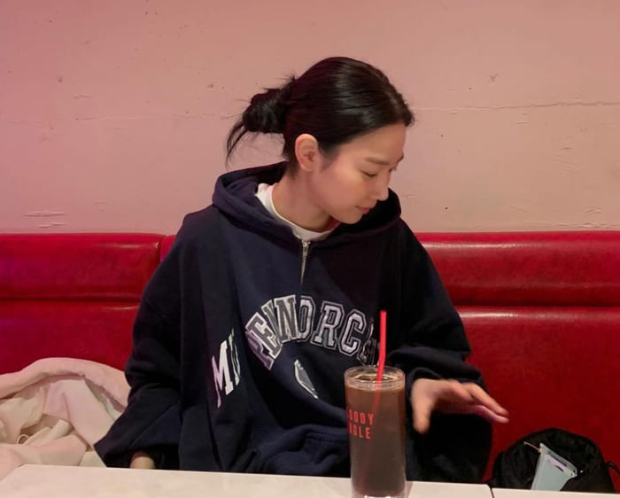 장희령 사복
