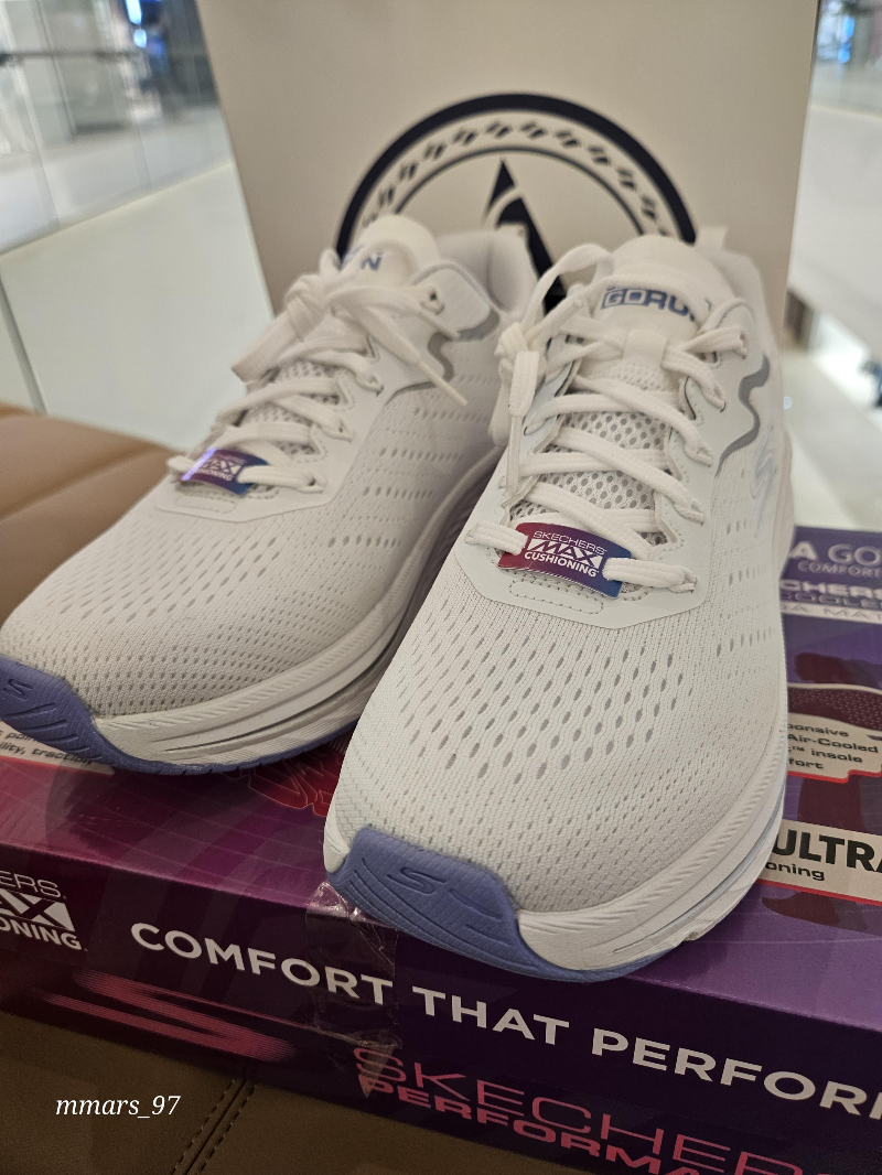 수원-스타필드-스케쳐스