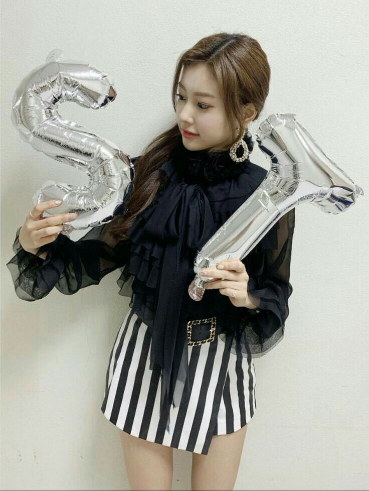 아이즈원 강혜원 몸매 키