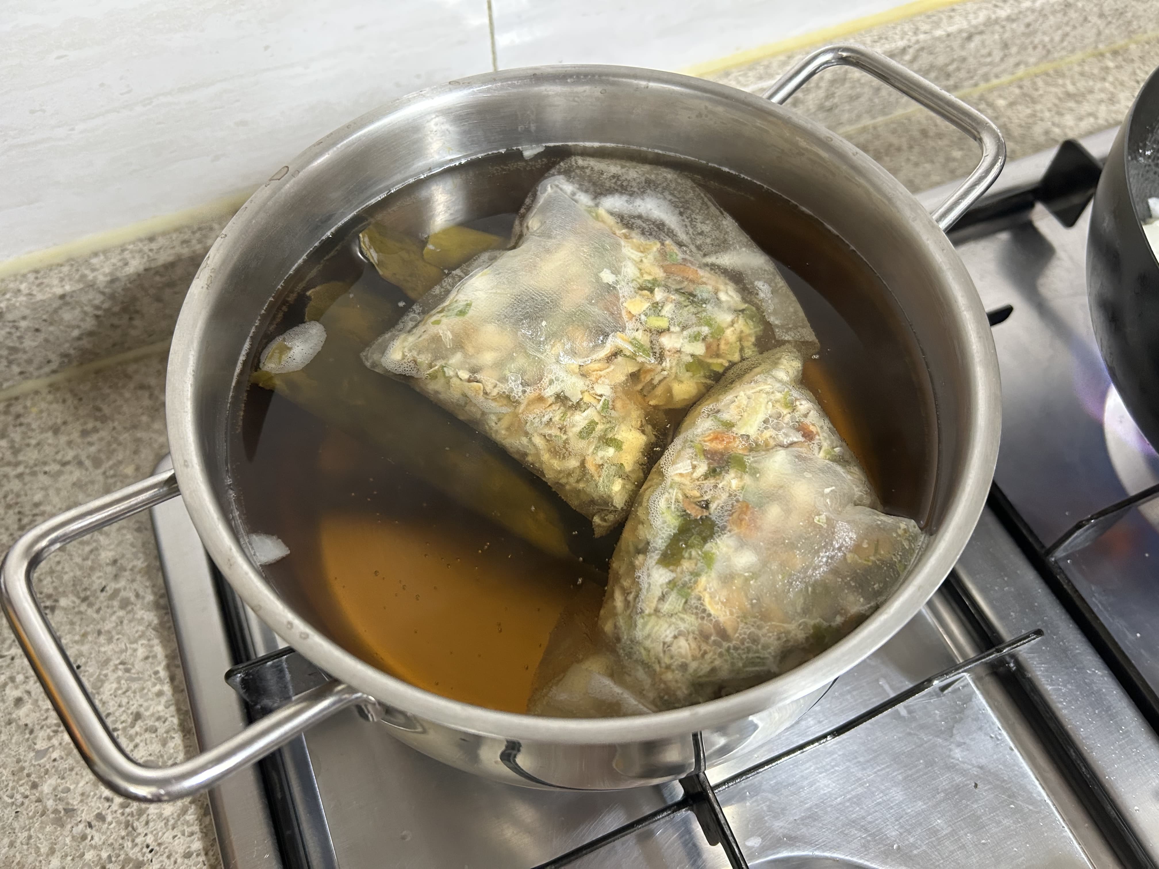 [chef&amp;#44; Daddy] 자극 없이 깊은 맛! 유아용 순한 카레소스 레시피 (우동&amp;#44; 볶음밥 활용까지!)